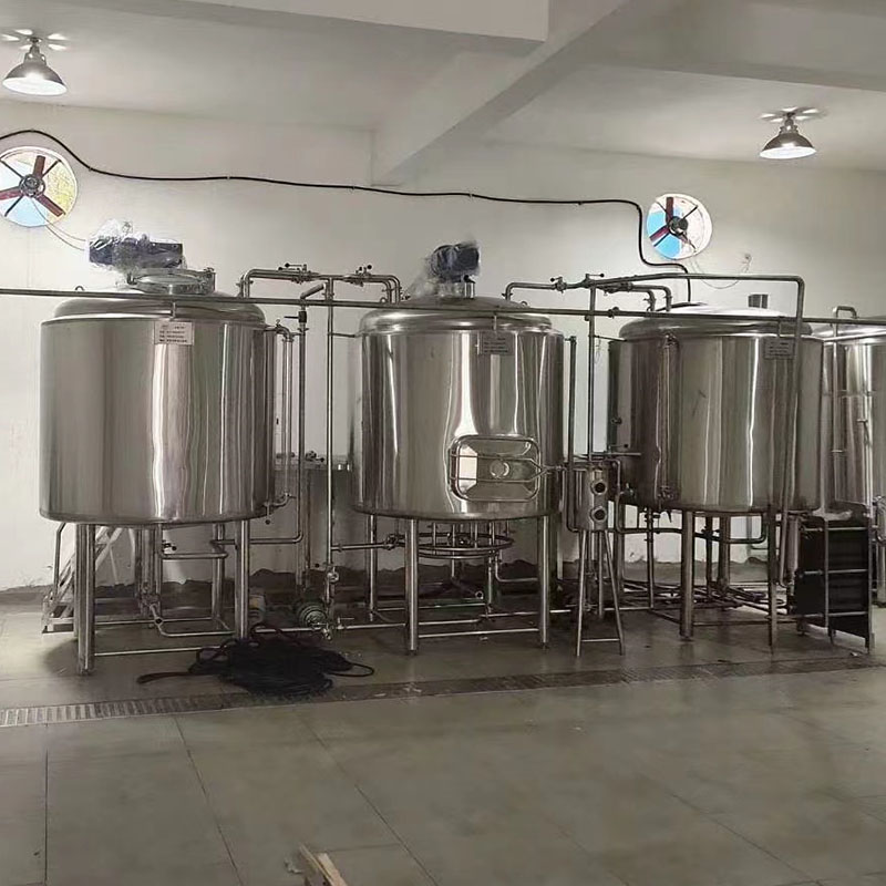 岳麓精酿啤酒设备厂—如何延长精酿啤酒设备的使用寿命